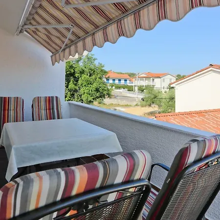 Apartment Nada *