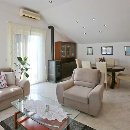 Nada Apartment