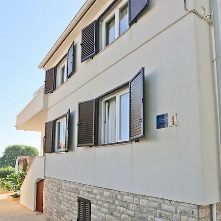 Nada Apartman Zadar